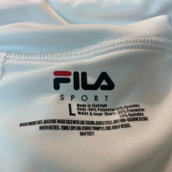 NWT Fila white skort pleaded front size large - Picture 5 of 7